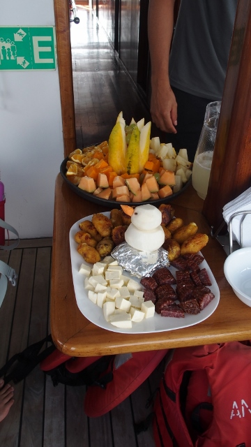 Begrüssung an Bord nach Tauchgang