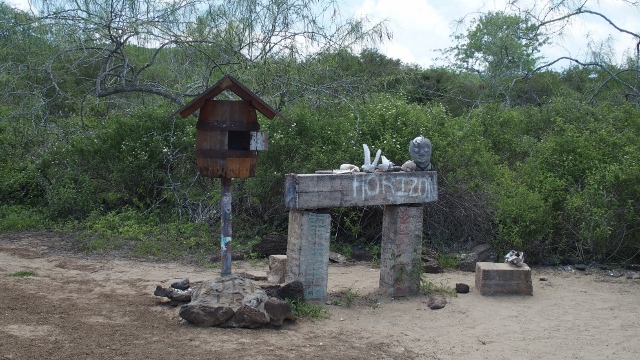 Post Office Bay! Man kann nachträglich sagen, dass diese Post schneller war als die Offizielle.